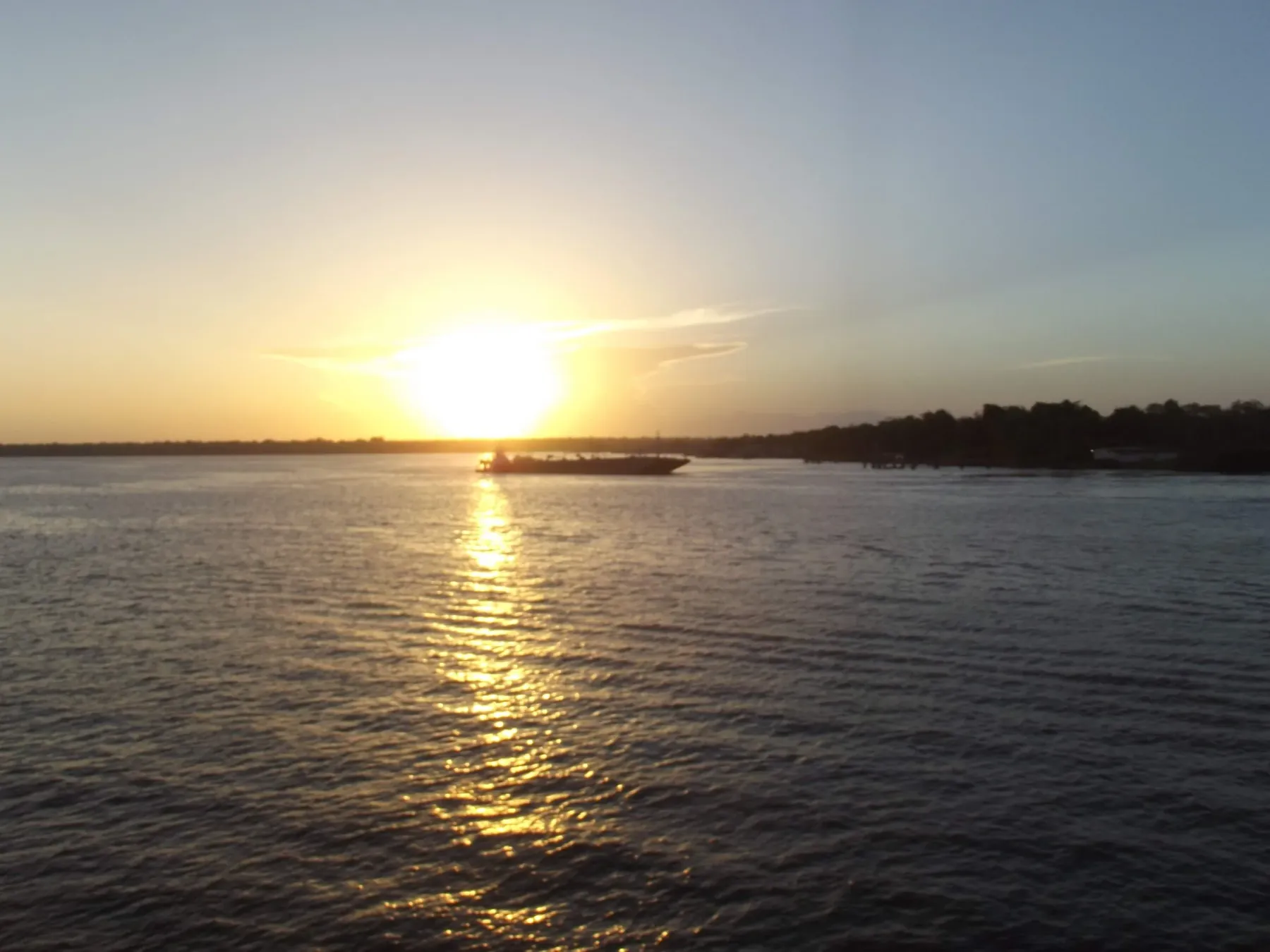 sol · amanhecer no rio